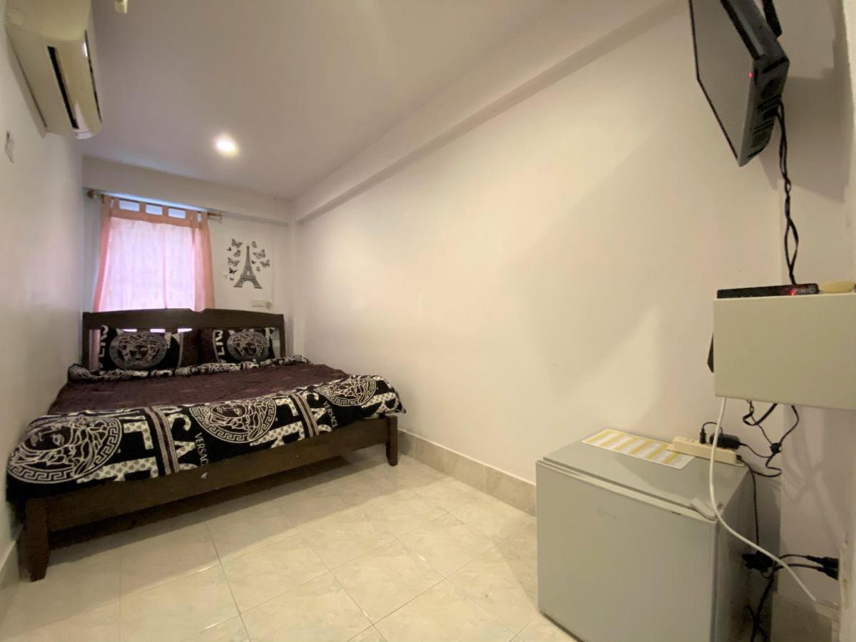 Som Guesthouse Patong Eksteriør billede