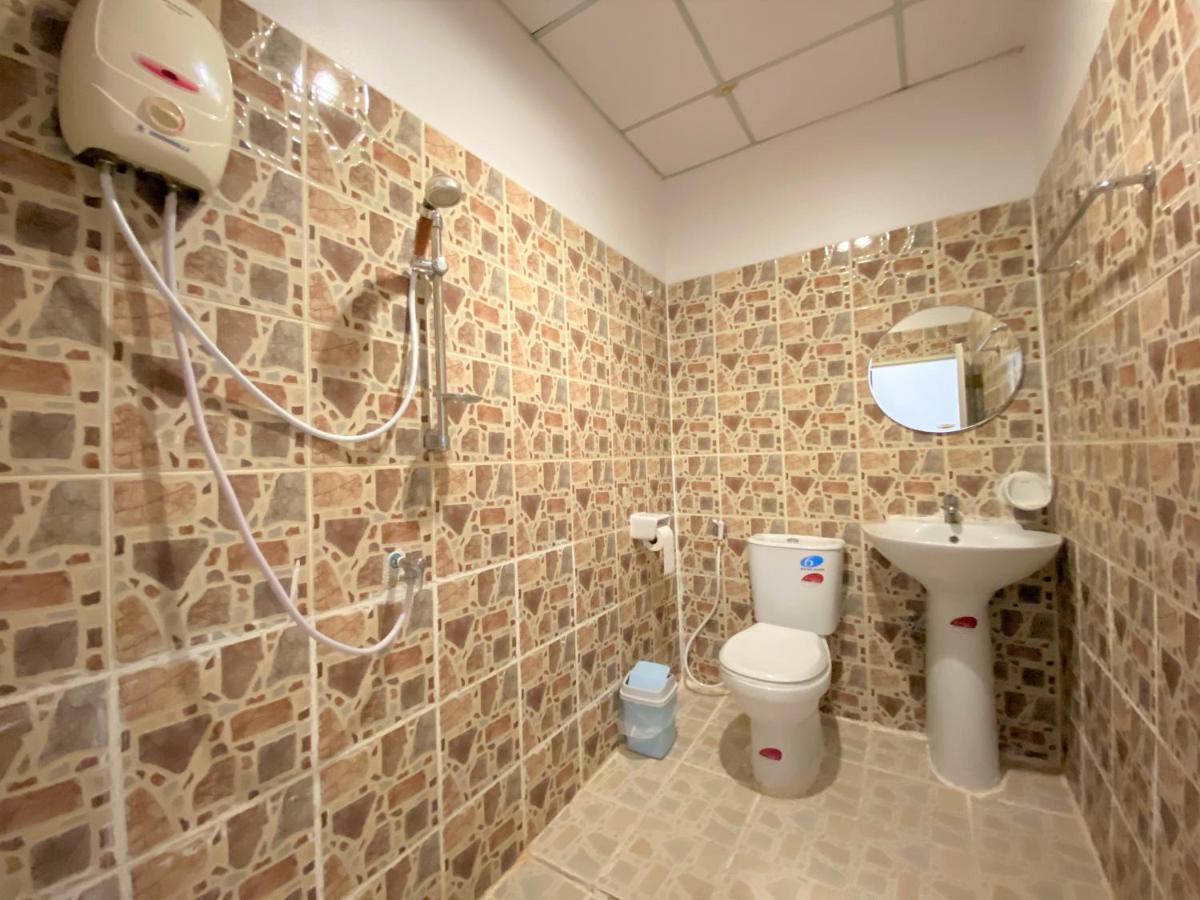 Som Guesthouse Patong Eksteriør billede